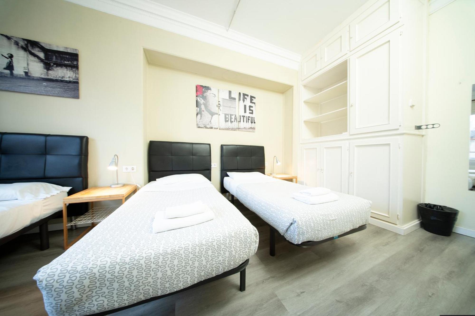 Wow Hostel Βαρκελώνη Εξωτερικό φωτογραφία