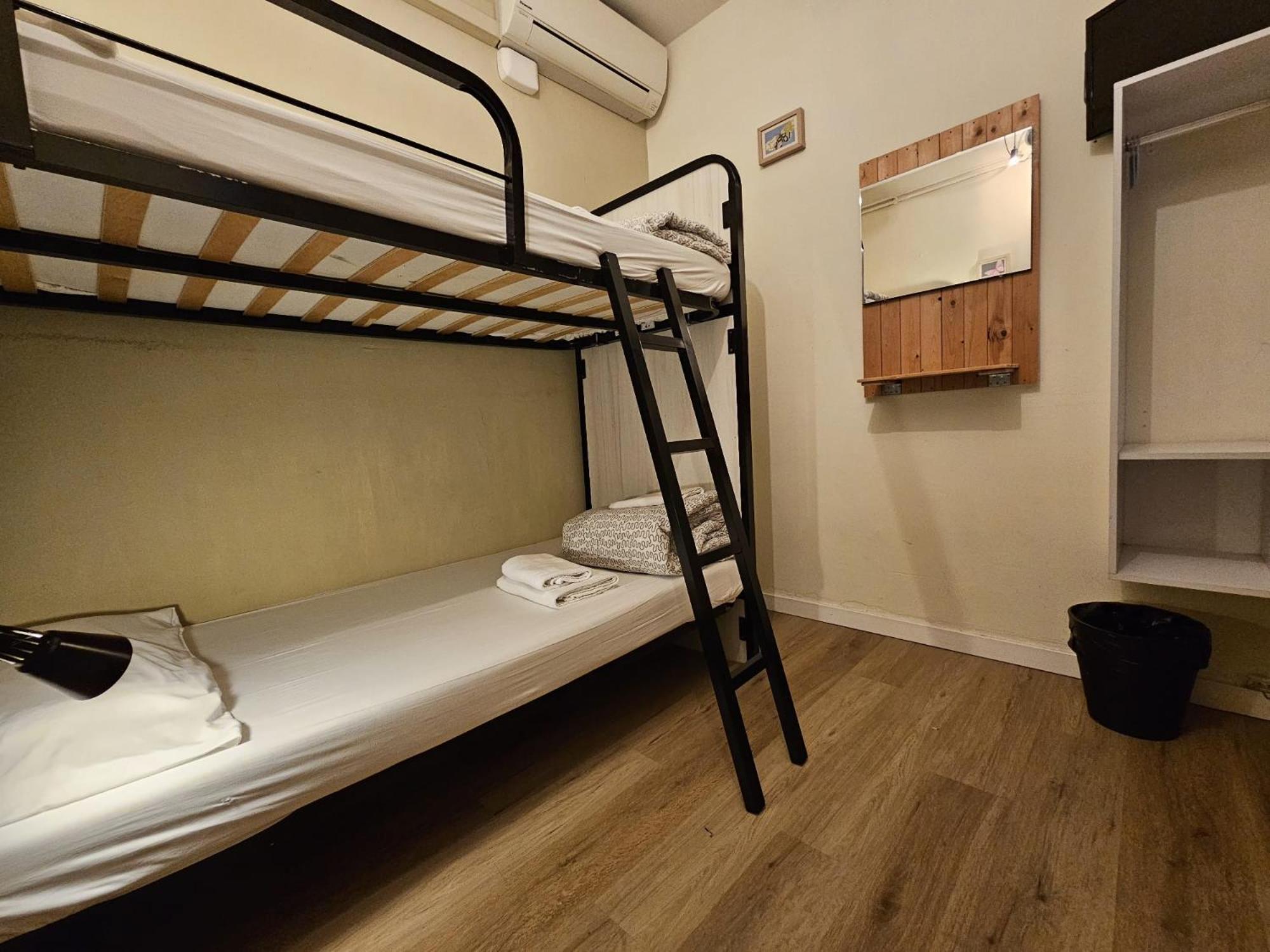 Wow Hostel Βαρκελώνη Εξωτερικό φωτογραφία