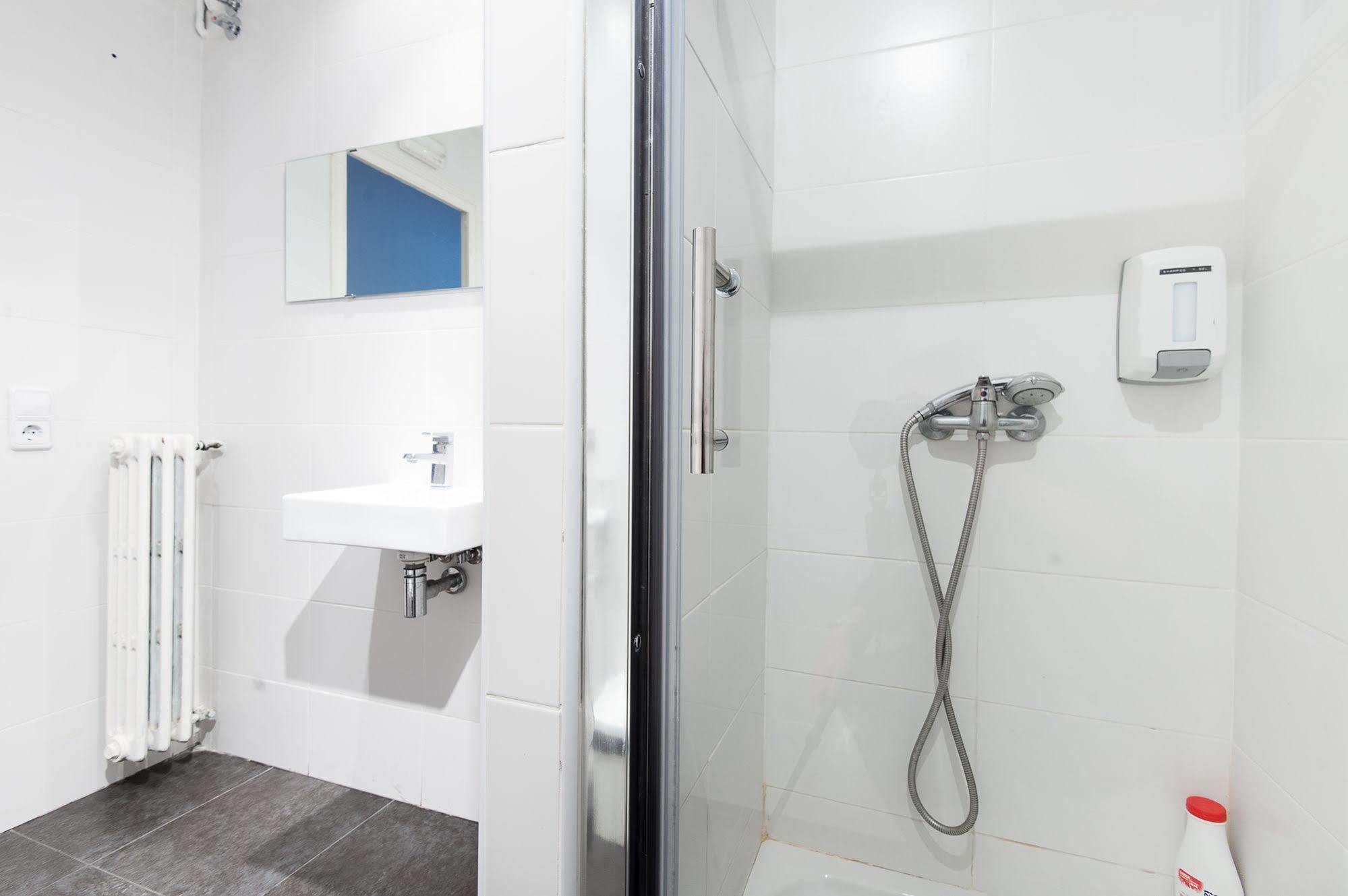 Wow Hostel Βαρκελώνη Εξωτερικό φωτογραφία
