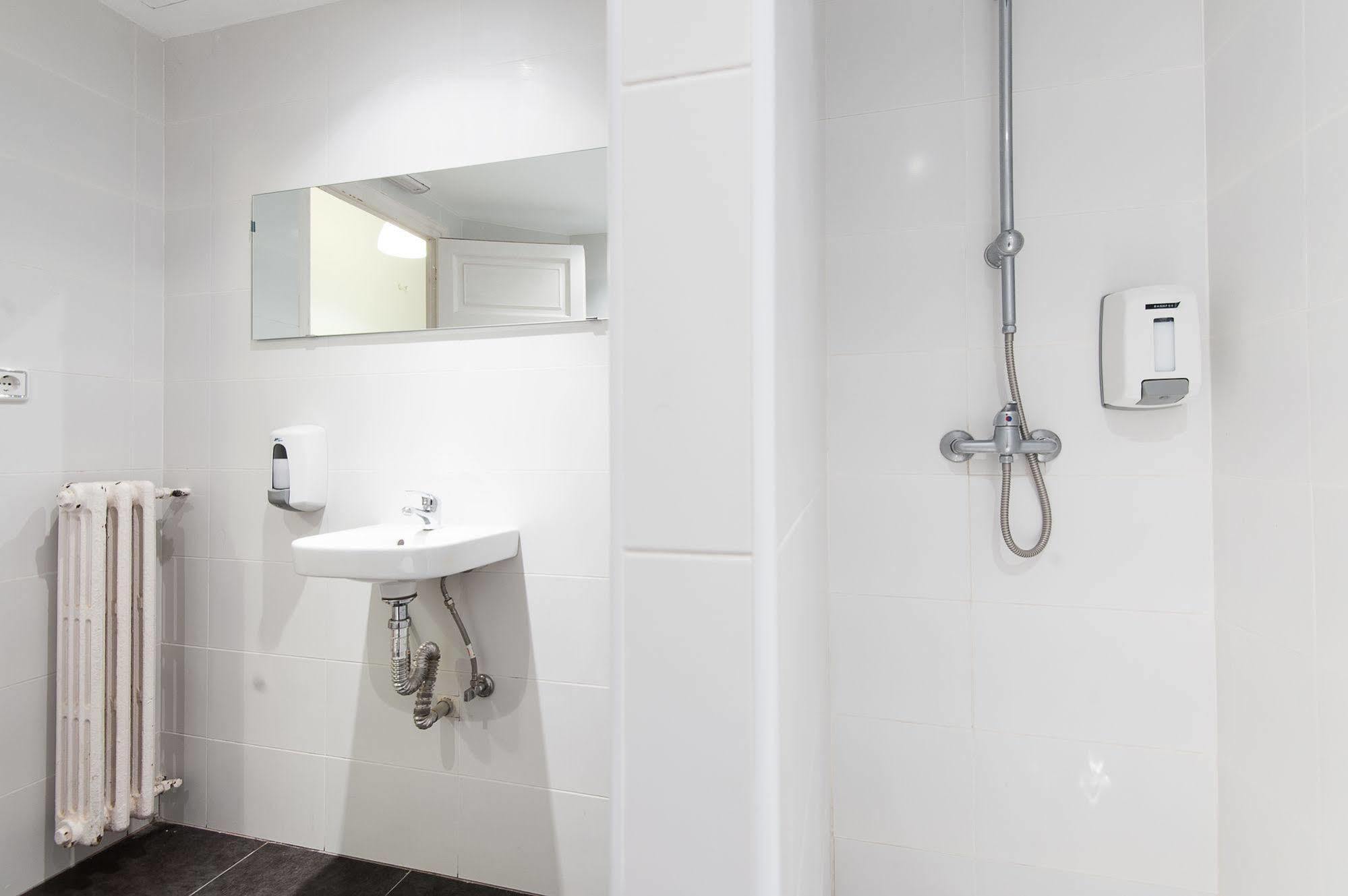 Wow Hostel Βαρκελώνη Εξωτερικό φωτογραφία