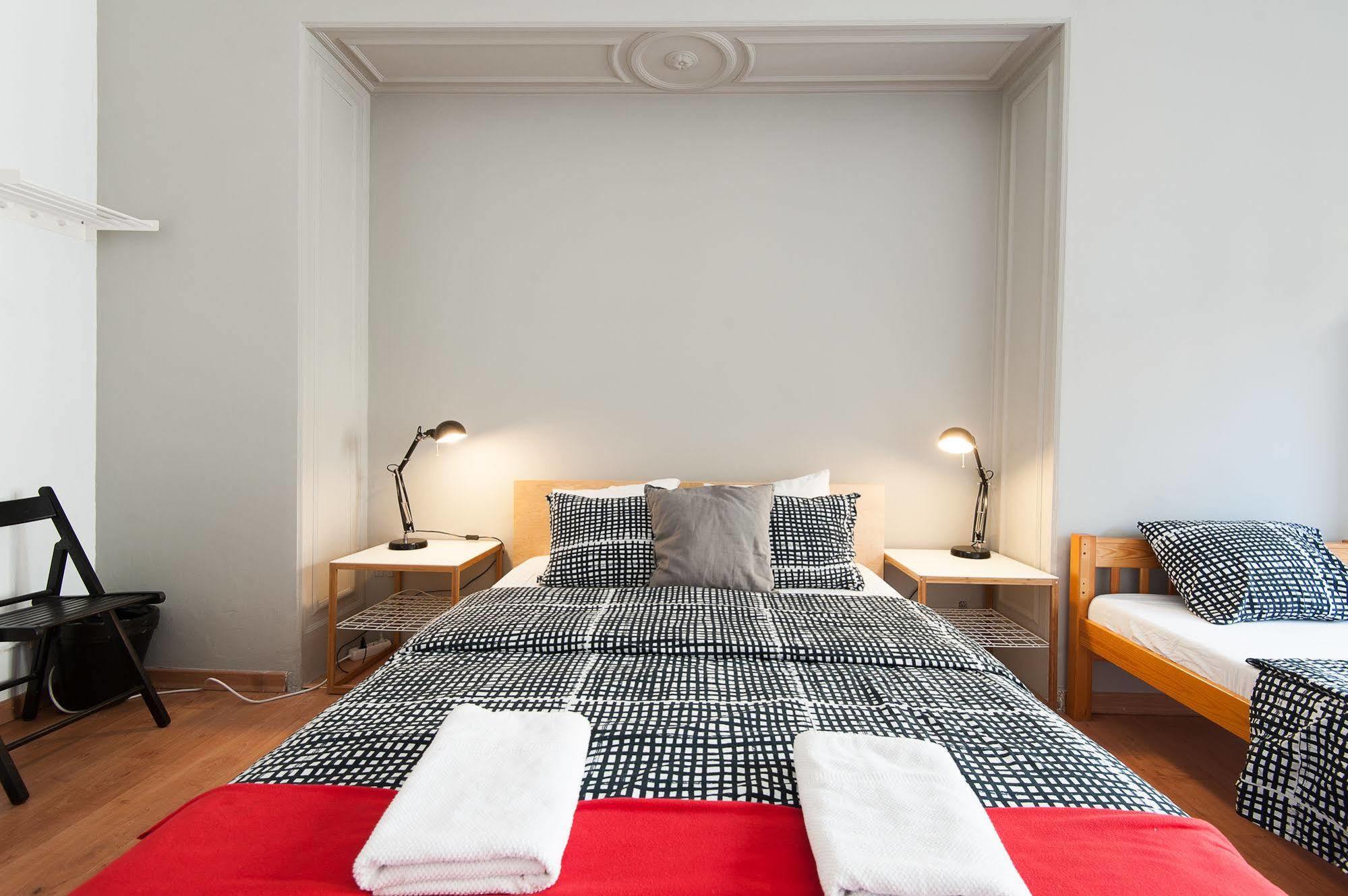 Wow Hostel Βαρκελώνη Εξωτερικό φωτογραφία