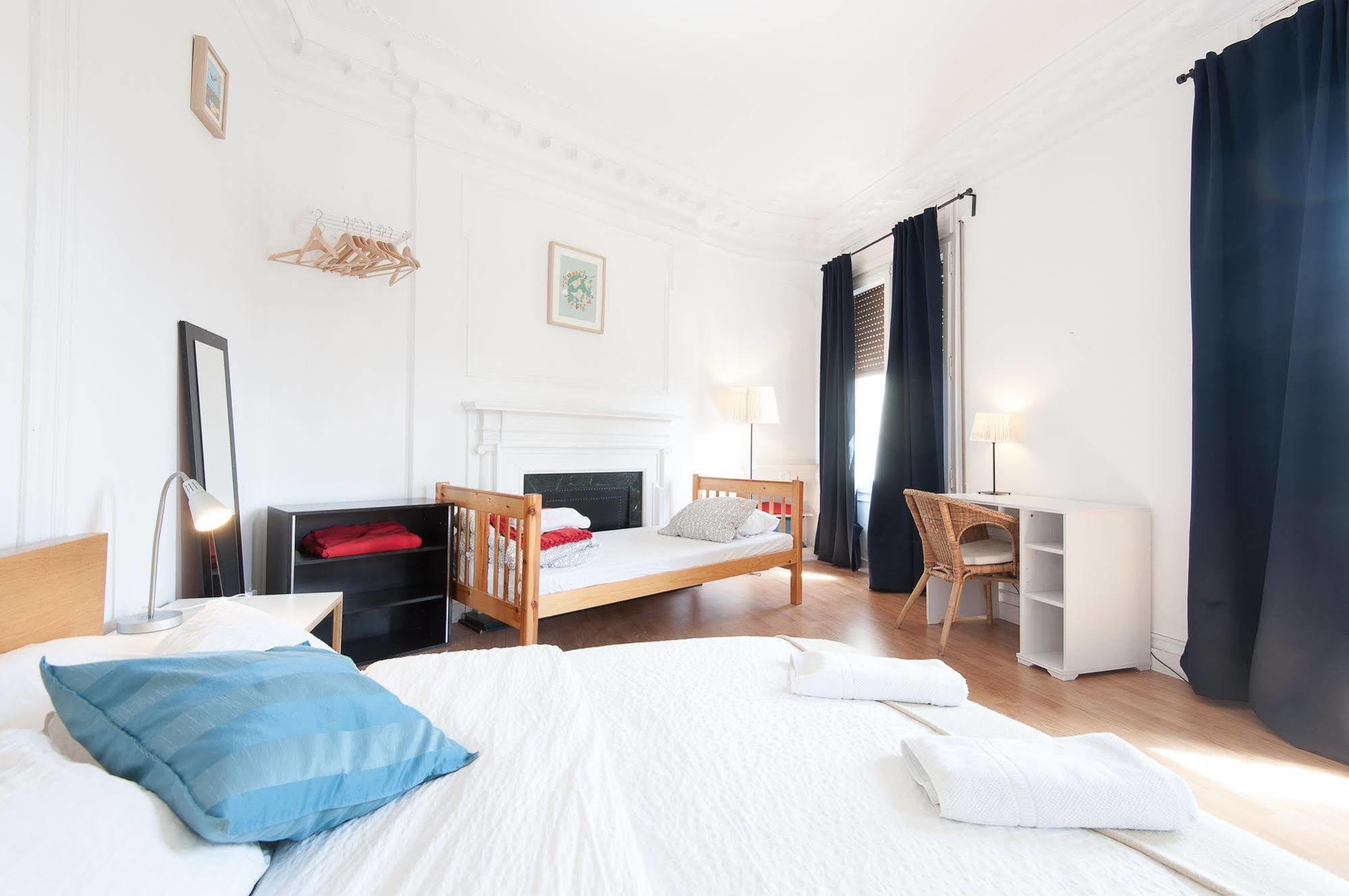 Wow Hostel Βαρκελώνη Εξωτερικό φωτογραφία