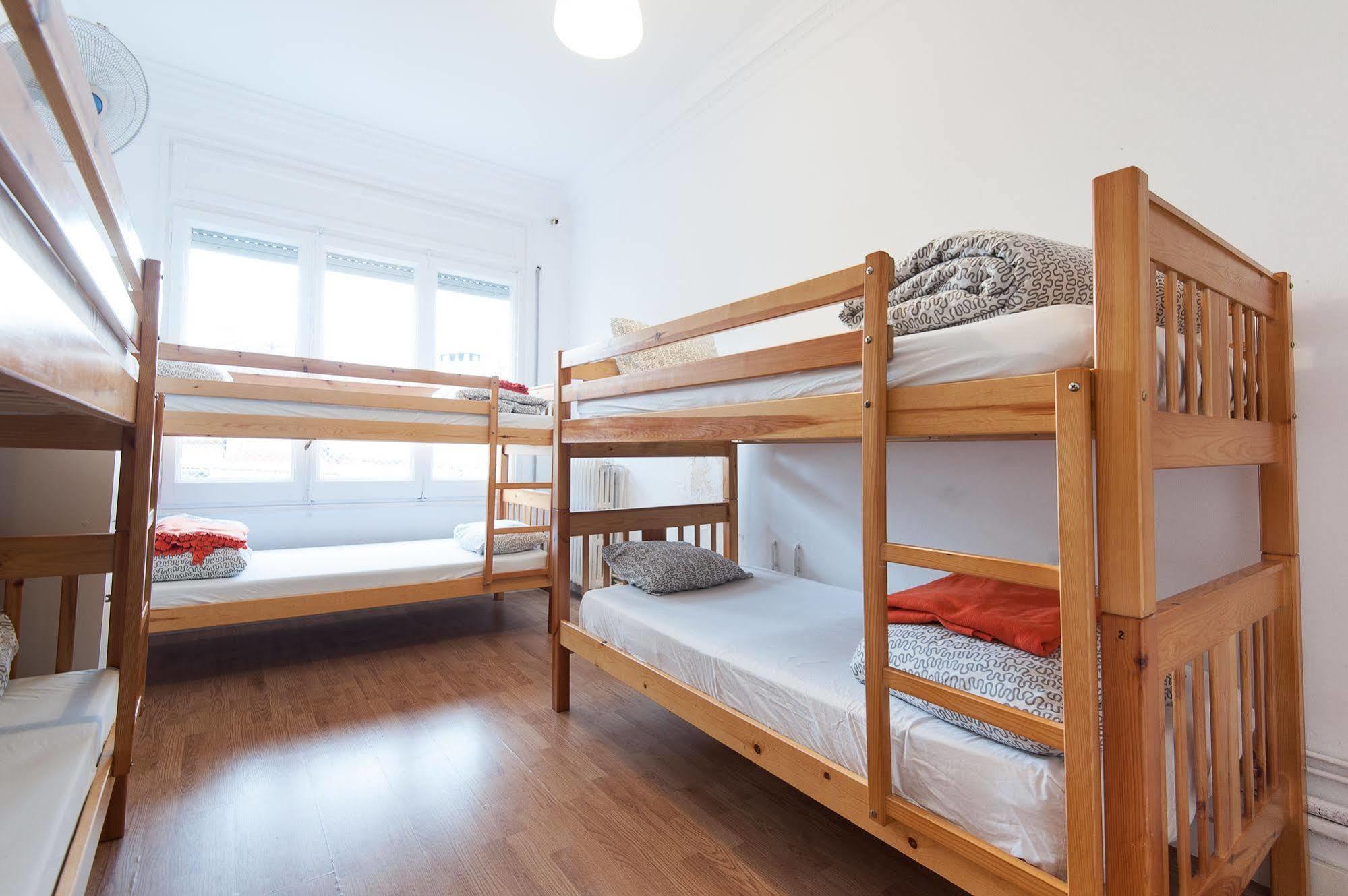 Wow Hostel Βαρκελώνη Εξωτερικό φωτογραφία